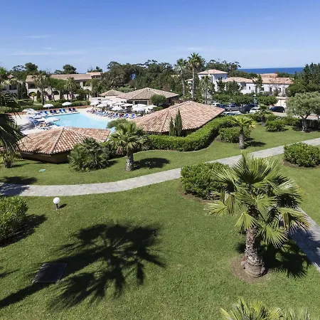 Spacious With Balcony On The East Coast Of Corsica *